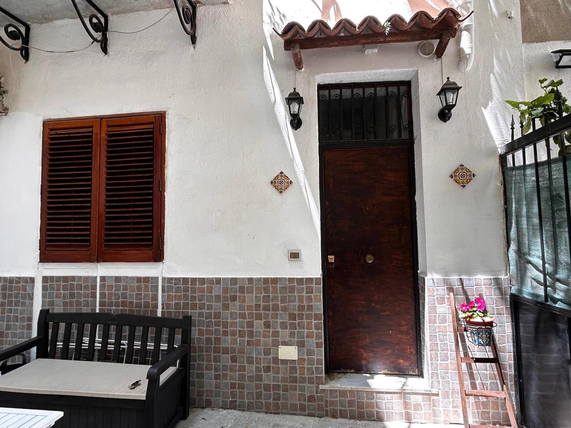 Al Cortiletto Villa ปาแลร์โม ภายนอก รูปภาพ